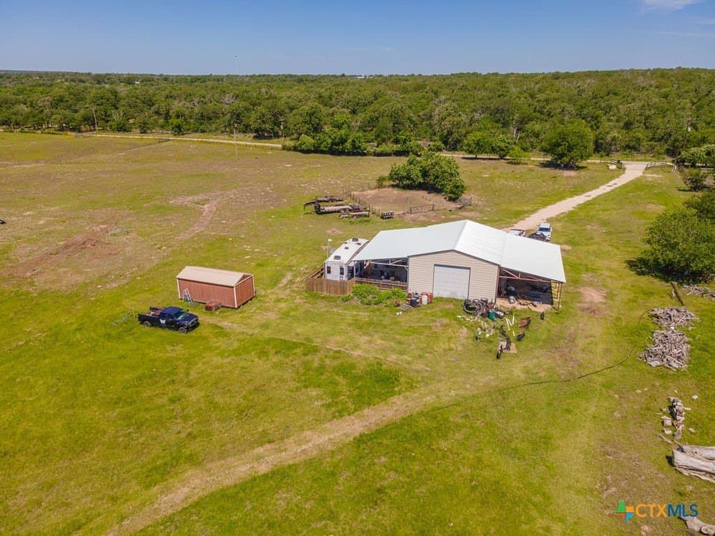 18.51 acres in Guadalupe County - photo 11