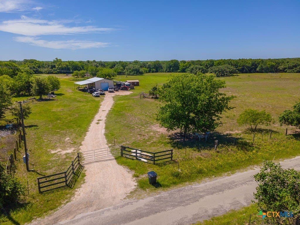 18.51 acres in Guadalupe County - photo 6