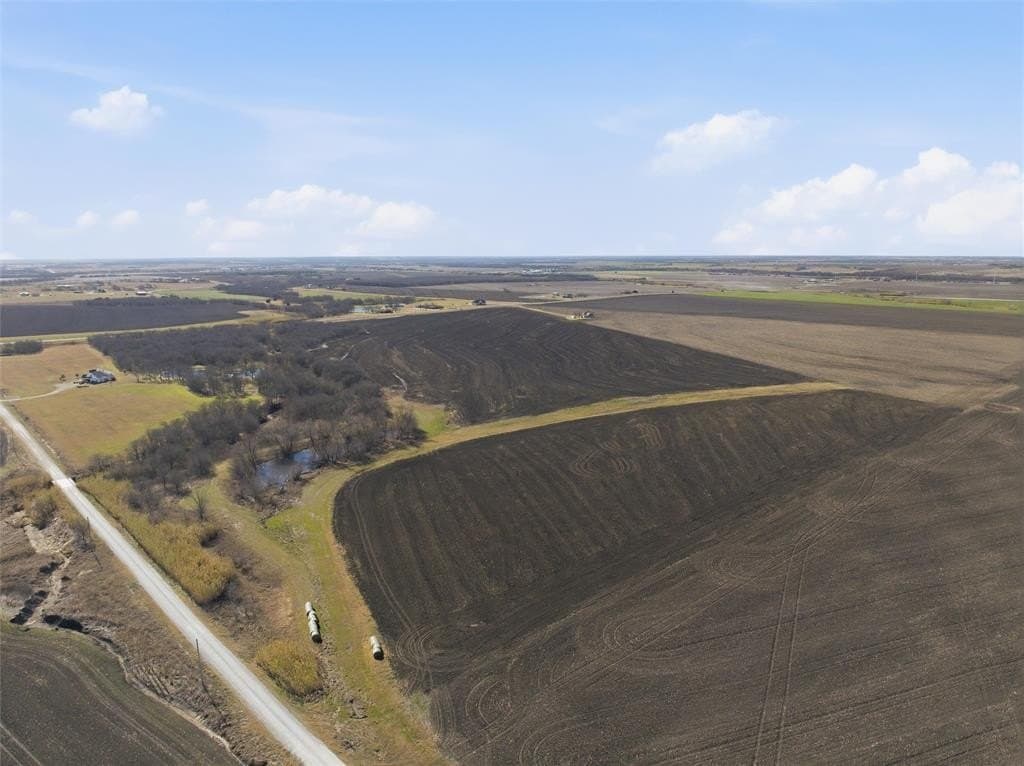 22.08 acres in Hill County - photo 10