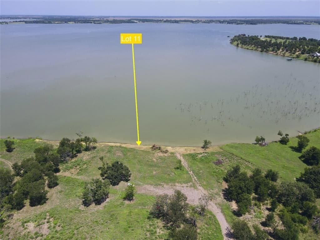 1.02 acres in Navarro County - photo 16