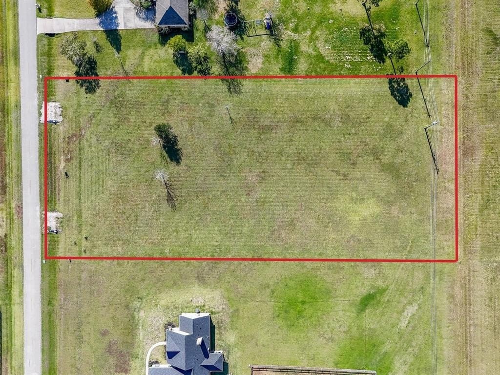 2 acres in Brazoria County - photo 3