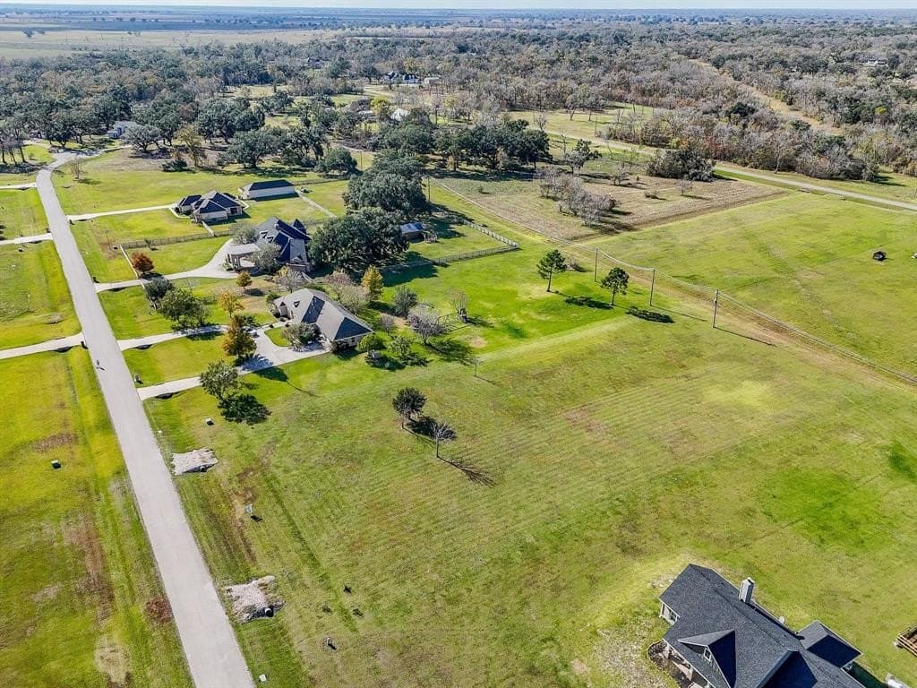 2 acres in Brazoria County - photo 15