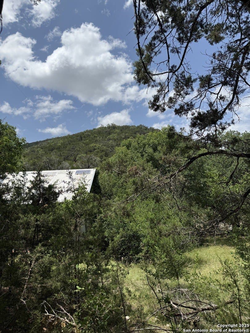 31.77 acres in Bandera County - photo 5