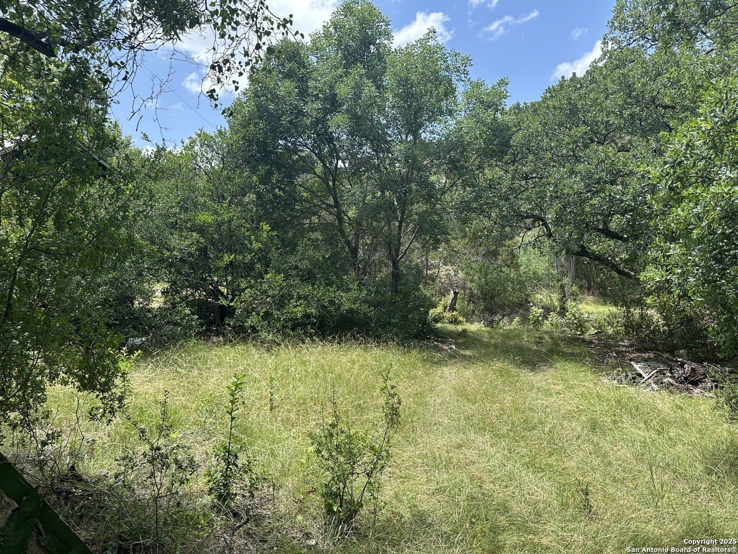 31.77 acres in Bandera County - photo 7
