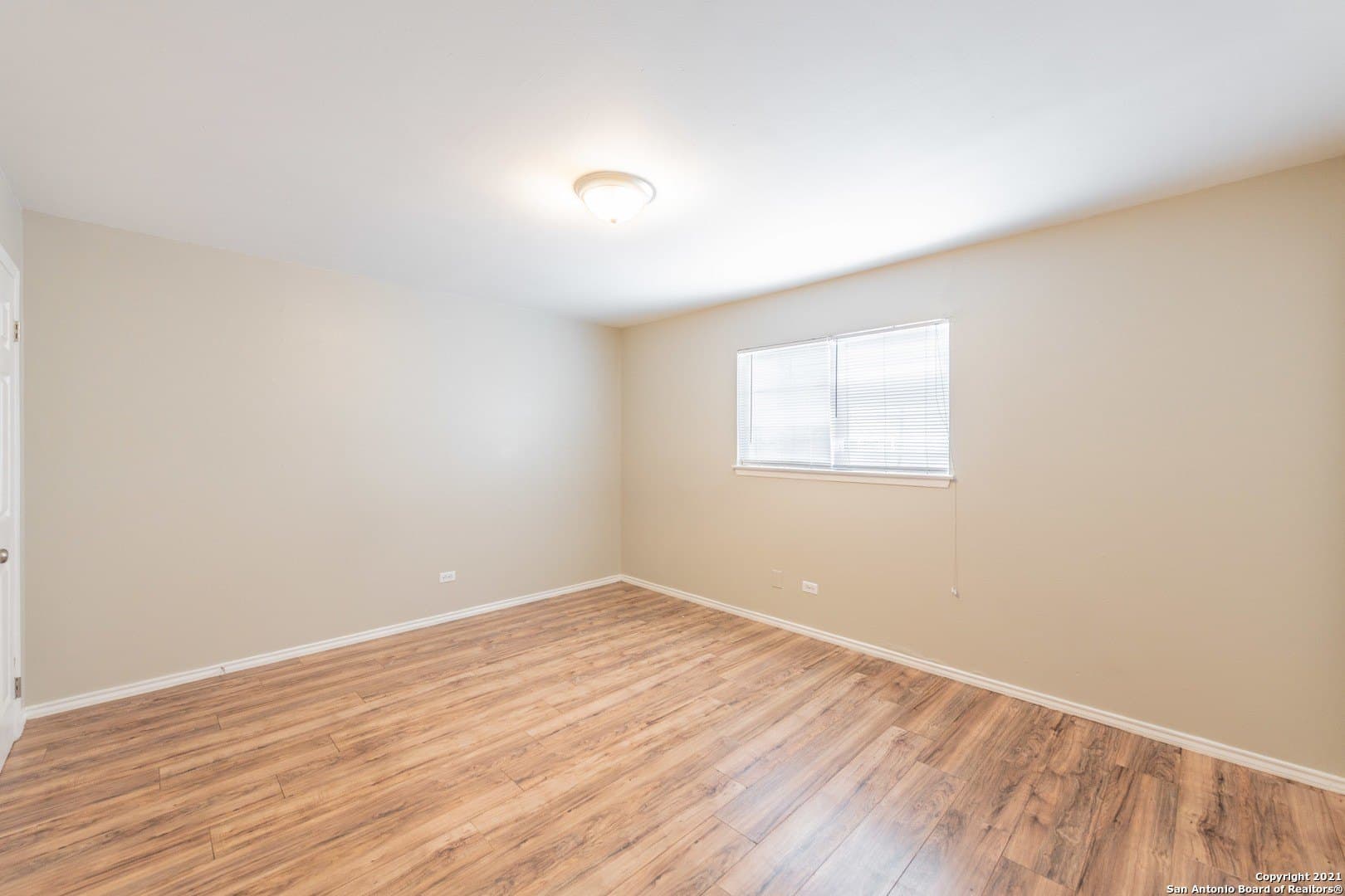 16 acres in Bexar County - photo 3