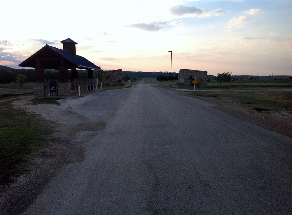 2 acres in Palo Pinto County - photo 7