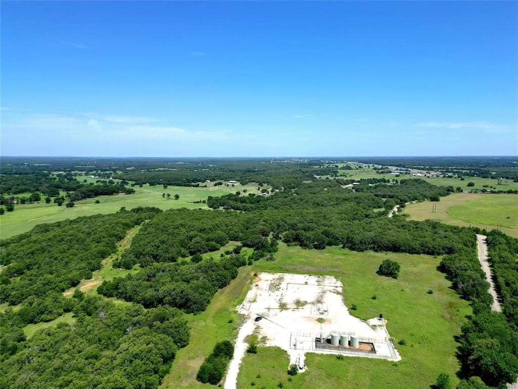 10 acres in Wise County - photo 22