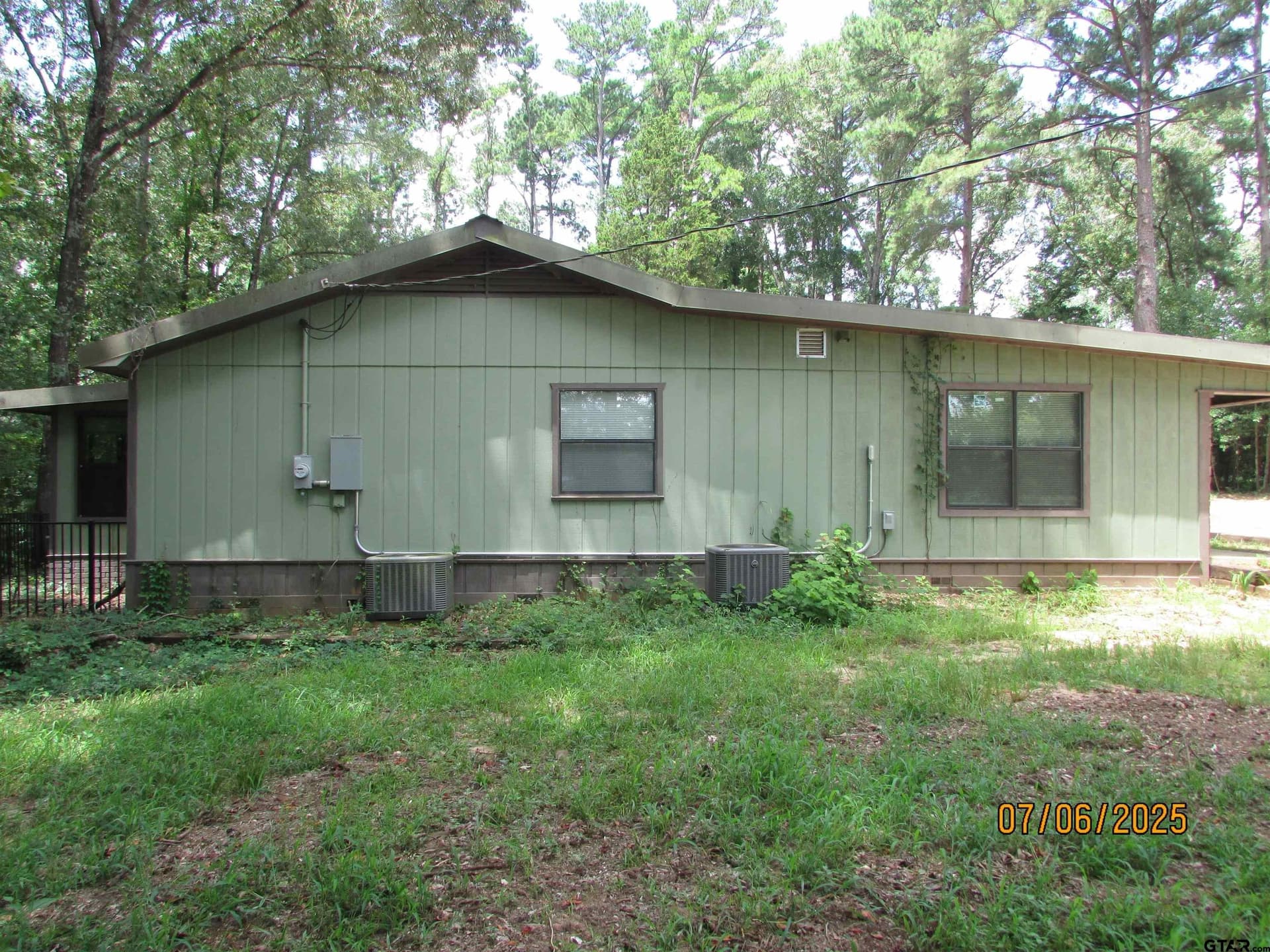 28.2 acres in Anderson County - photo 3