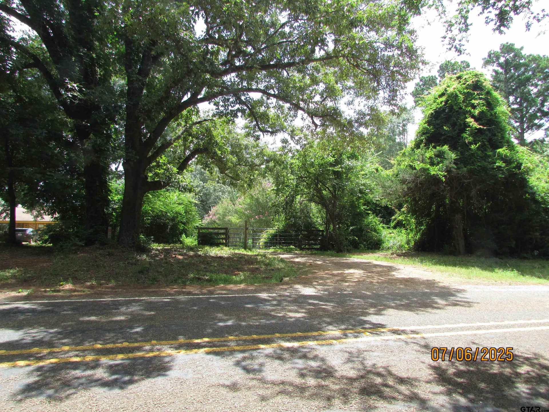 28.2 acres in Anderson County - photo 5