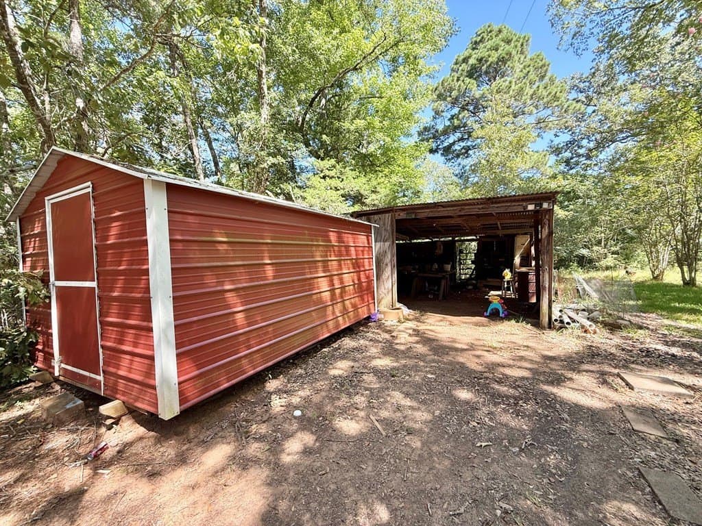 10.05 acres in ANDERSON County - photo 8