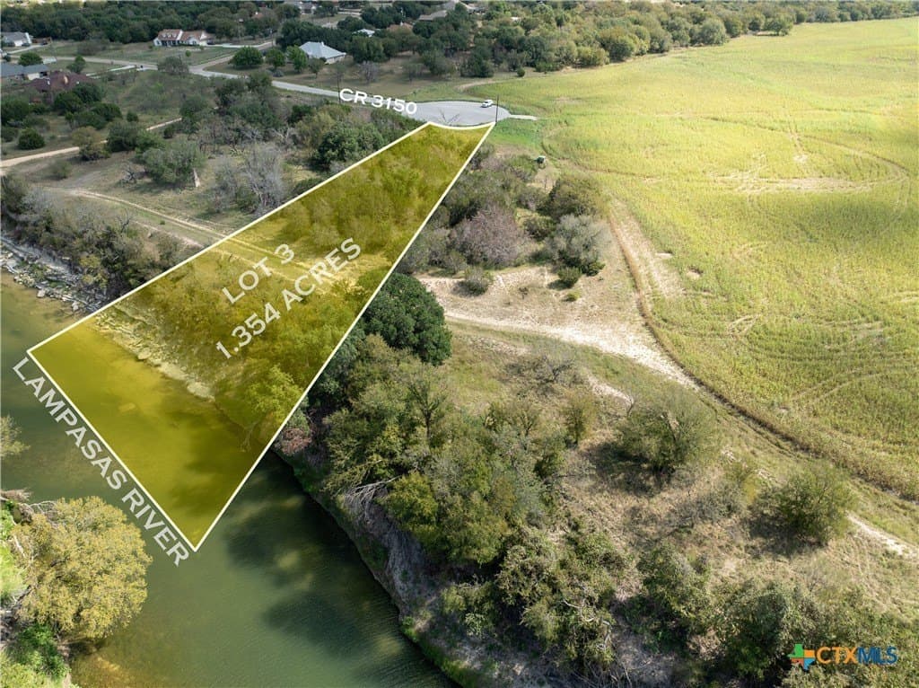 1.35 acres in Lampasas County - photo 3