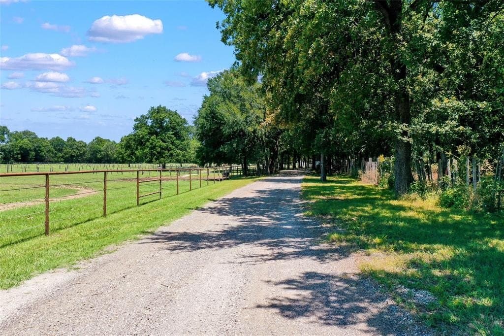 3.11 acres in Cooke County - photo 8