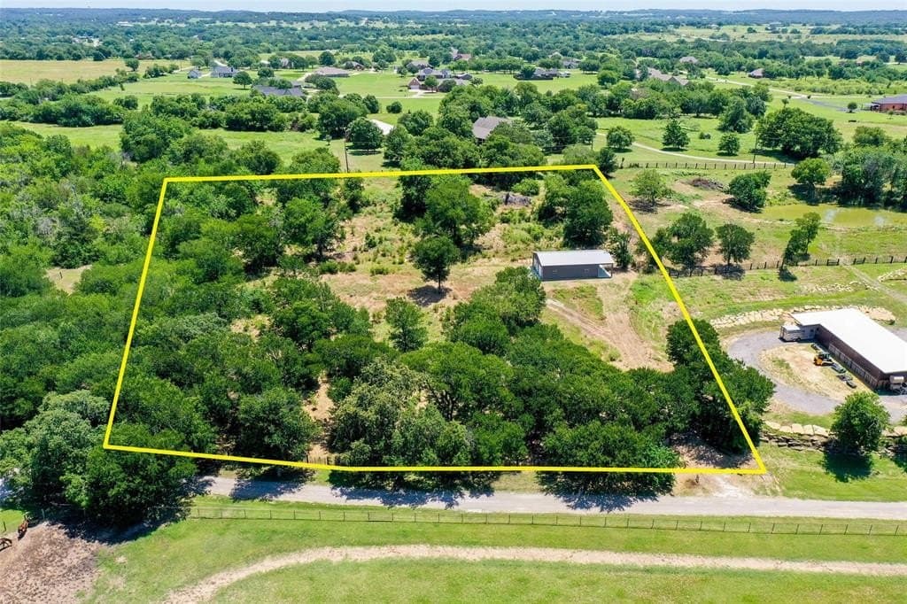 3.11 acres in Cooke County - photo 3