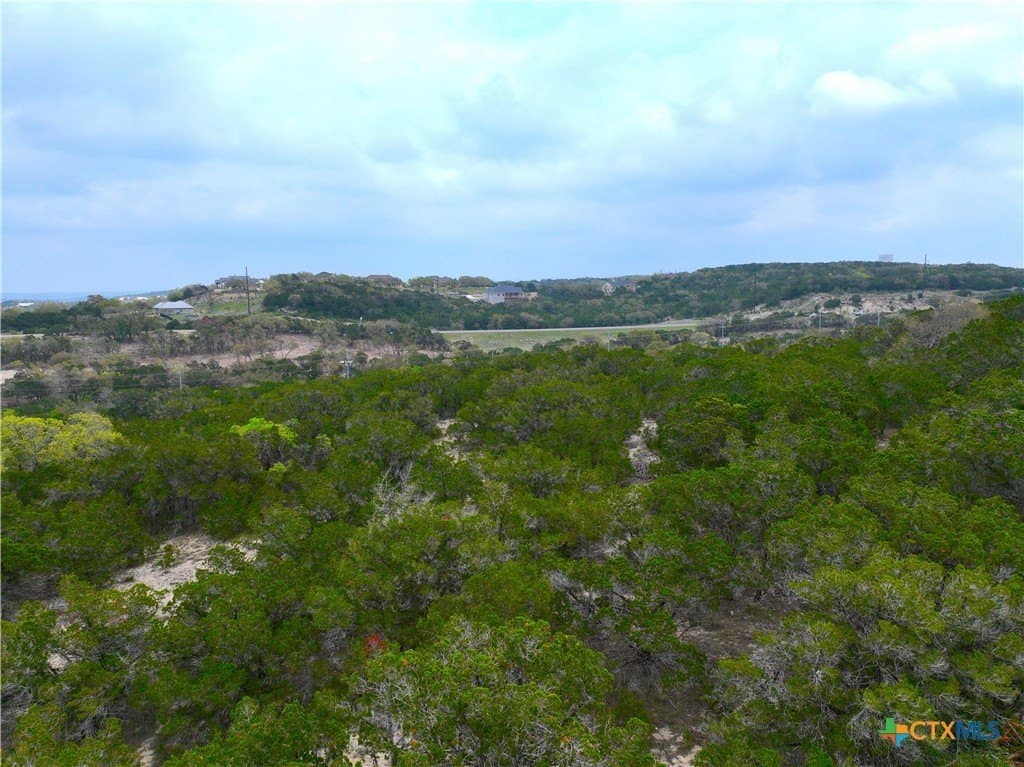 1.94 acres in Comal County - photo 9