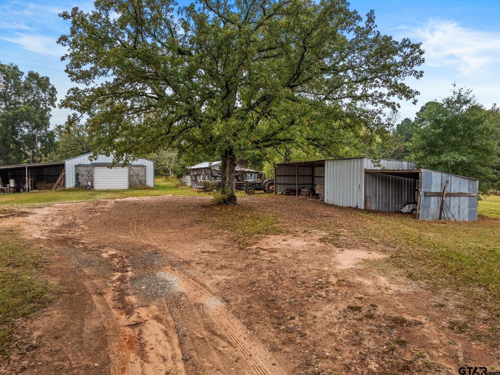 10 acres in Morris County - photo 23