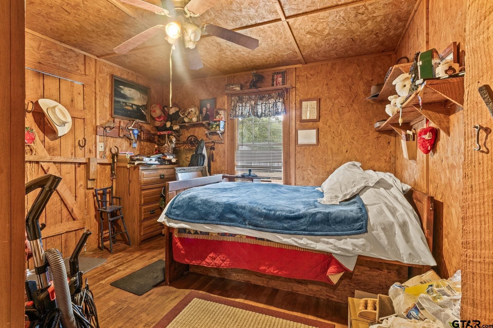 10 acres in Morris County - photo 15
