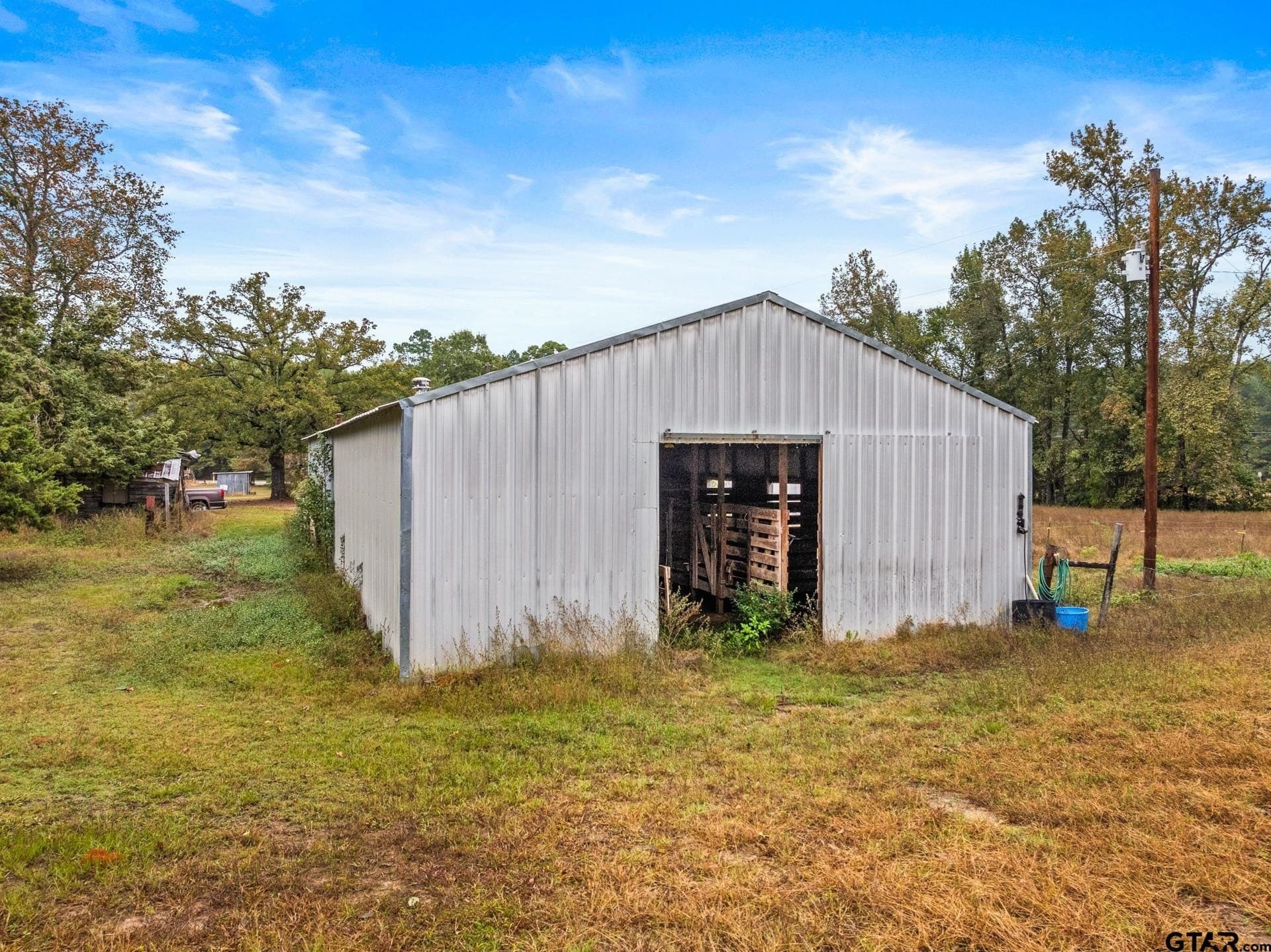 10 acres in Morris County - photo 32