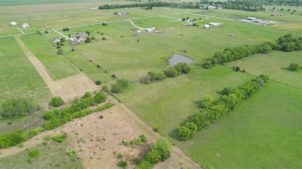 19.98 acres in Grayson County - photo 9