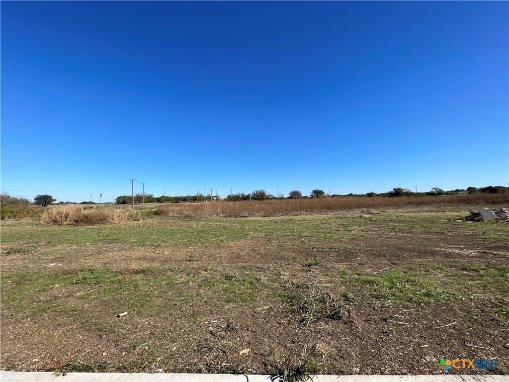 2008 Botts Drive lot: 24