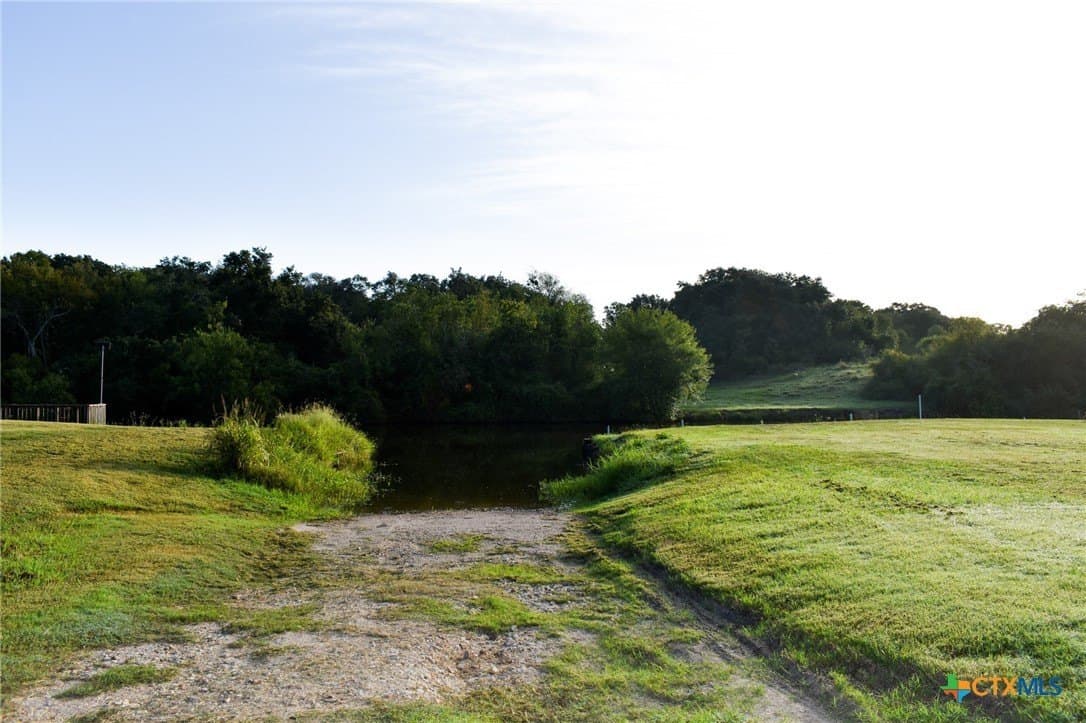 0.33 acres in Matagorda County - photo 9
