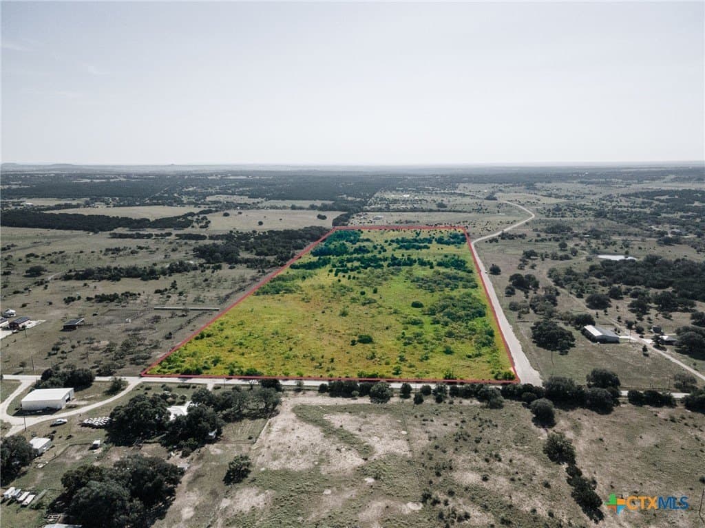 30.31 acres in Lampasas County - photo 2