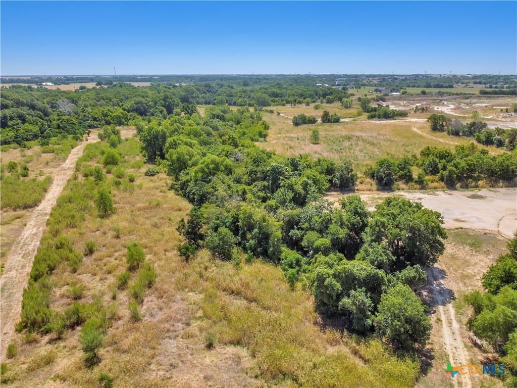 25.48 acres in Williamson County - photo 8