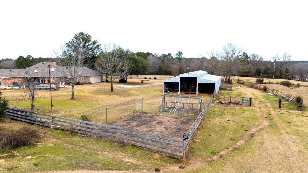 53.62 acres in Smith County - photo 4