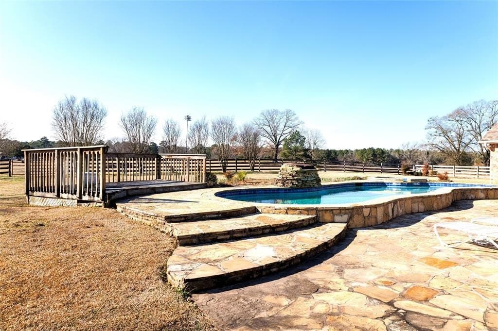 53.62 acres in Smith County - photo 14