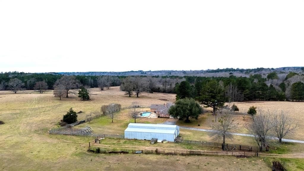 53.62 acres in Smith County - photo 3