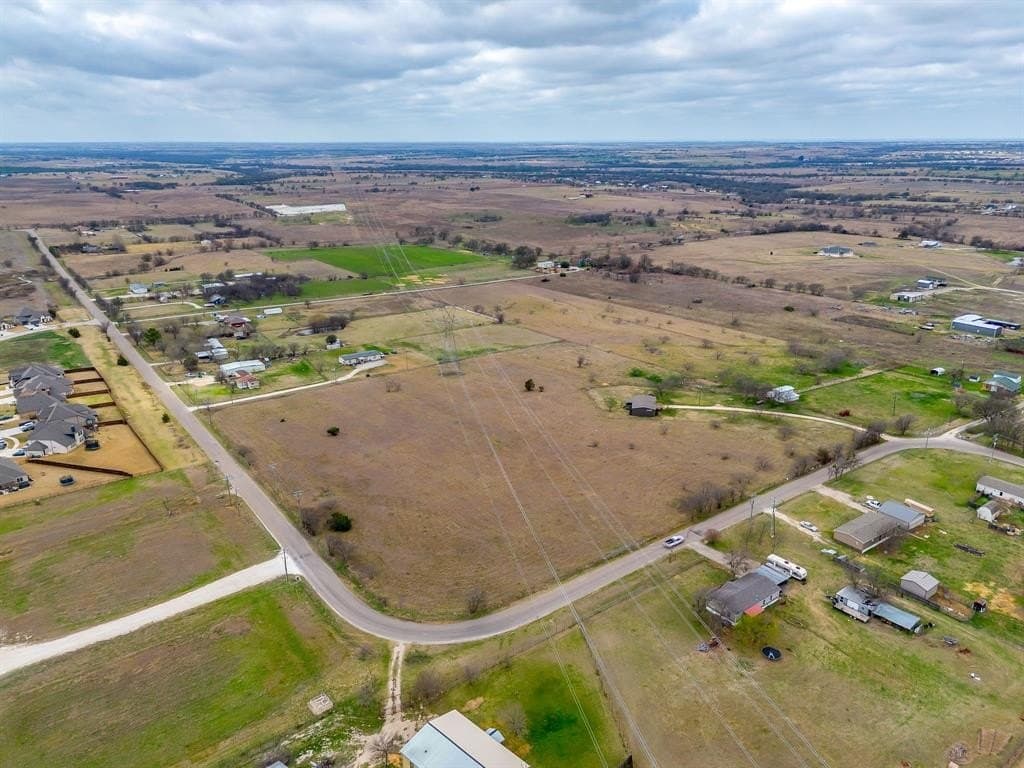 16 acres in Johnson County - photo 5