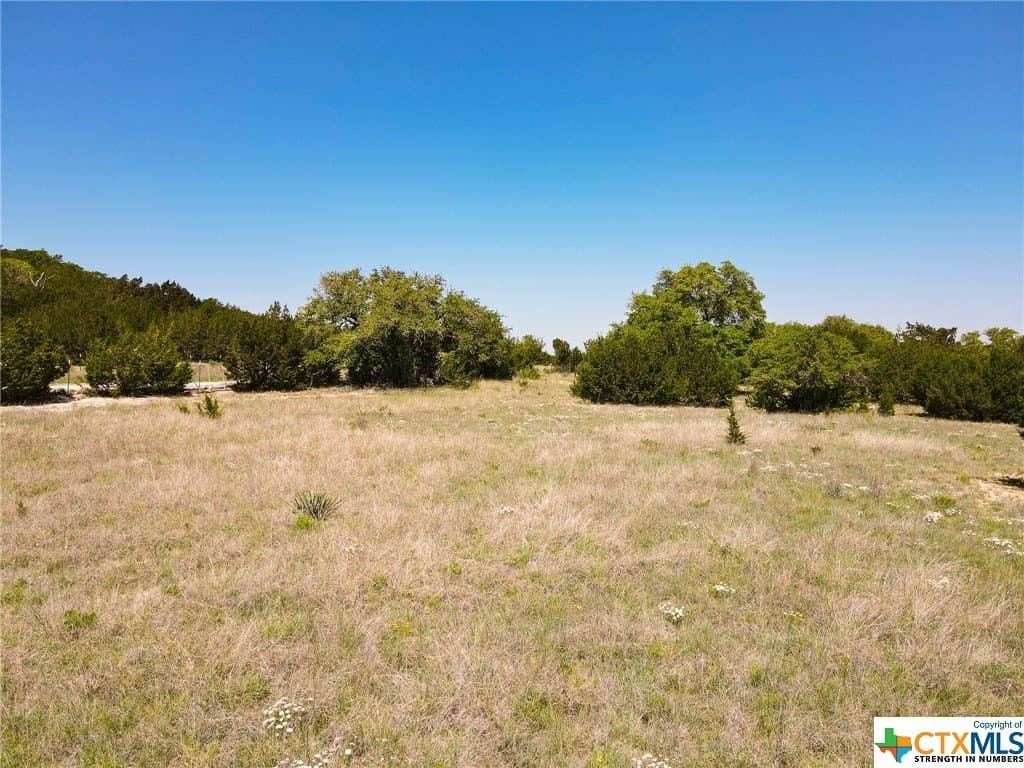 15.01 acres in Lampasas County - photo 5