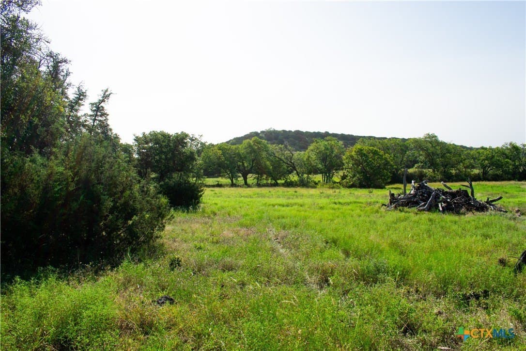 15.01 acres in Lampasas County - photo 30