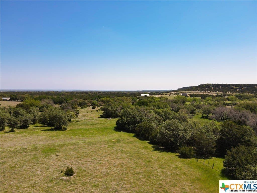 15.01 acres in Lampasas County - photo 15