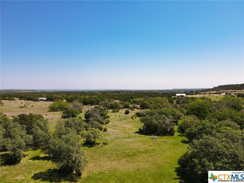 15.01 acres in Lampasas County - photo 25