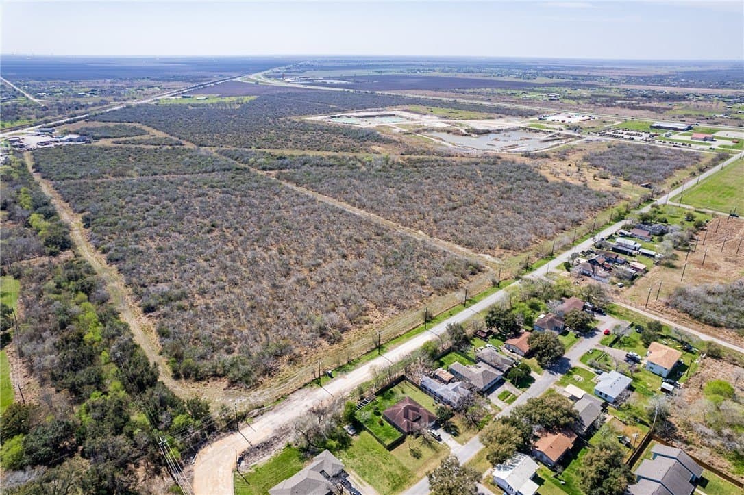 222.95 acres in San Patricio County - photo 5