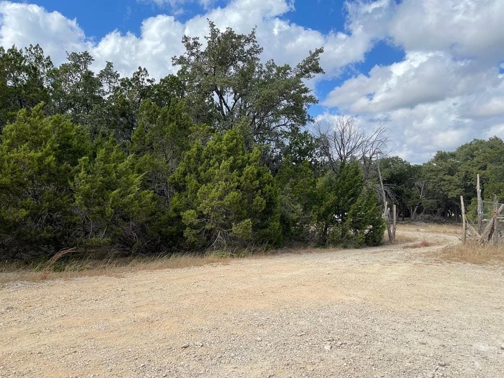 1.02 acres in Bandera County - photo 4