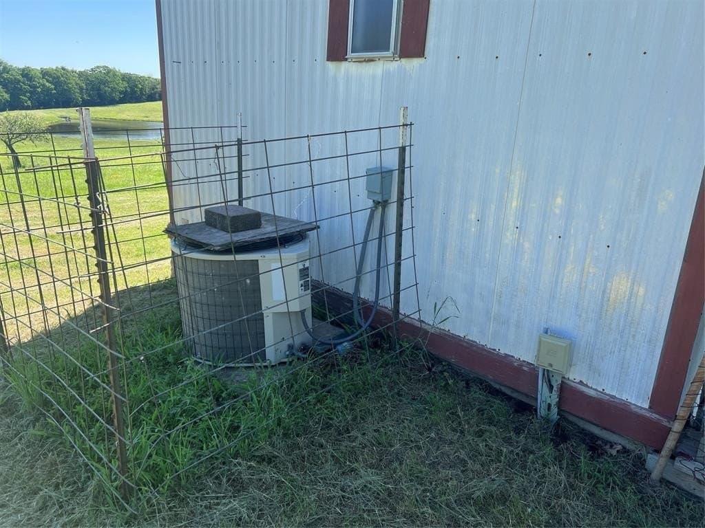 30.2 acres in Montague County - photo 13