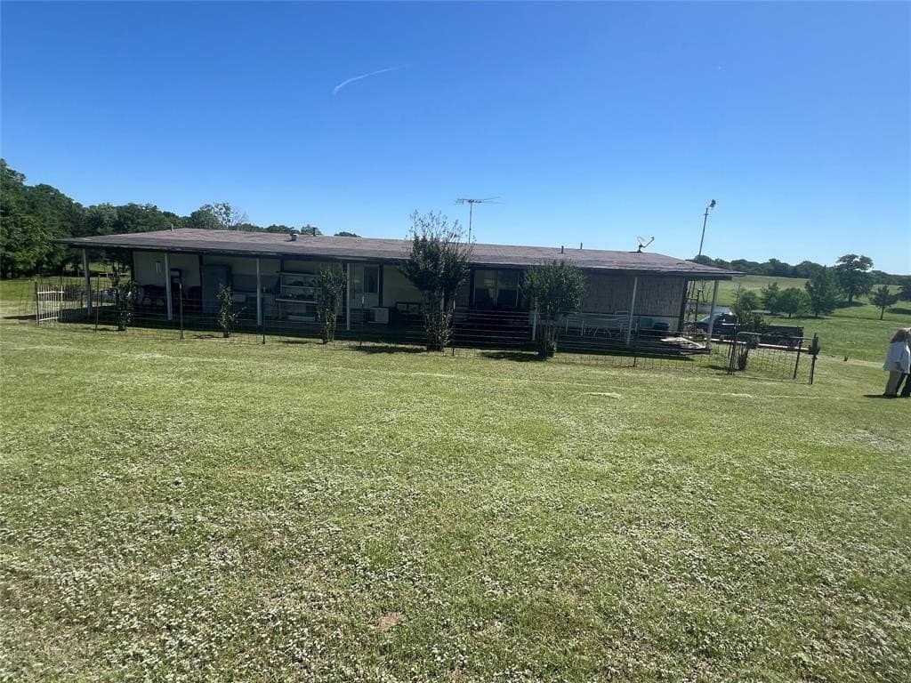 30.2 acres in Montague County - photo 9