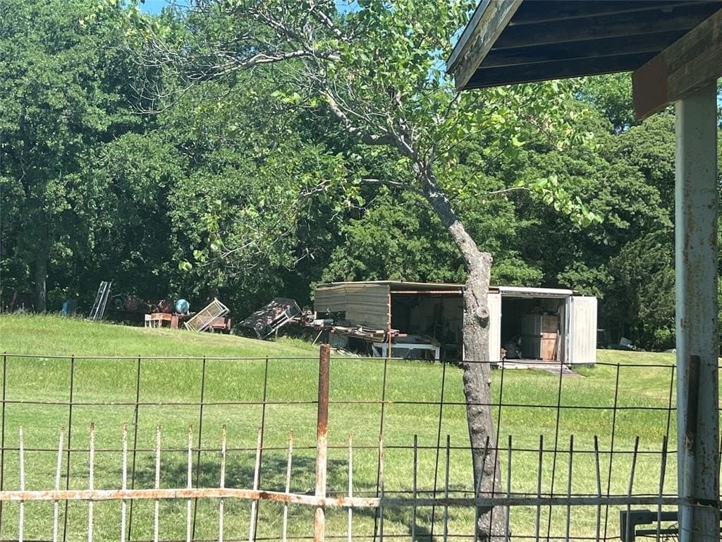 30.2 acres in Montague County - photo 8