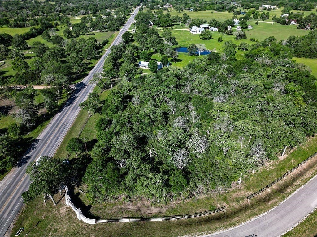 2.03 acres in Fayette County - photo 2