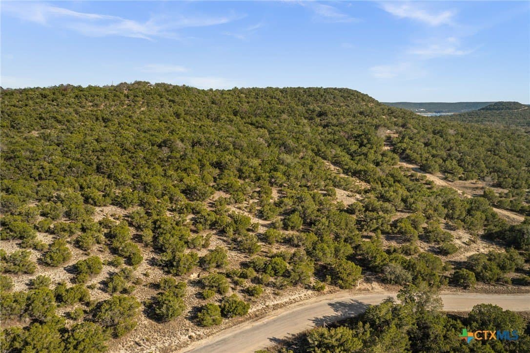 4.07 acres in Travis County - photo 5