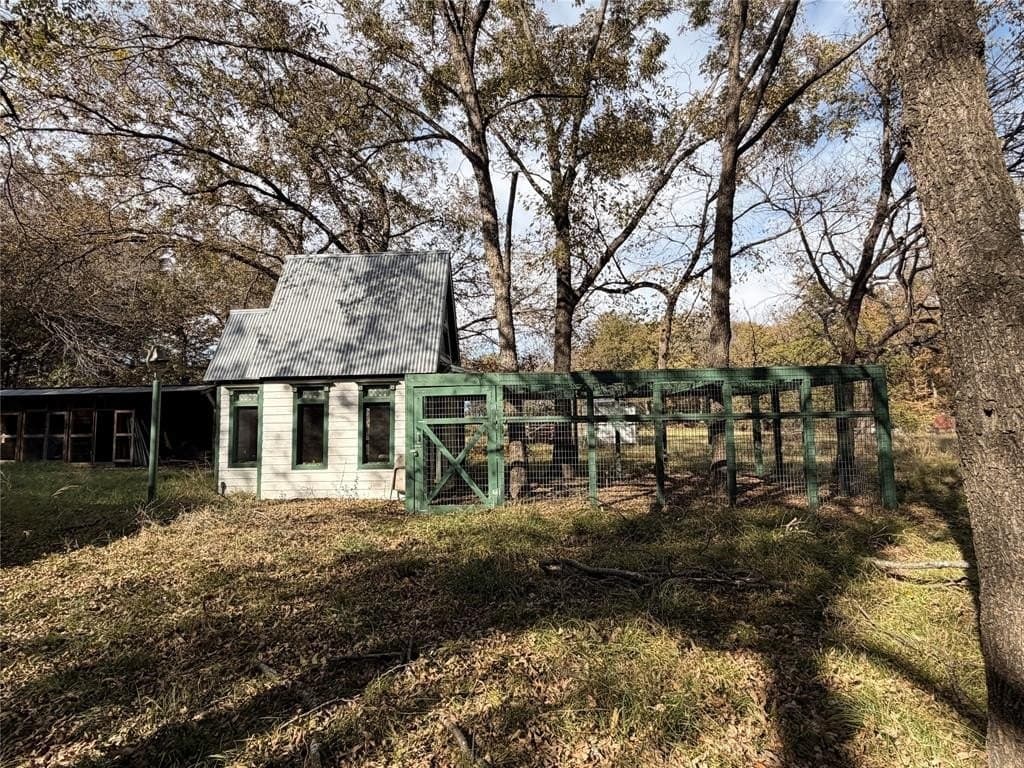 19.84 acres in Wise County - photo 14