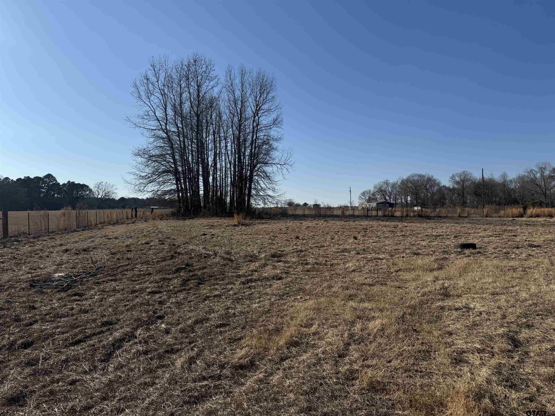 1.13 acres in Smith County - photo 2