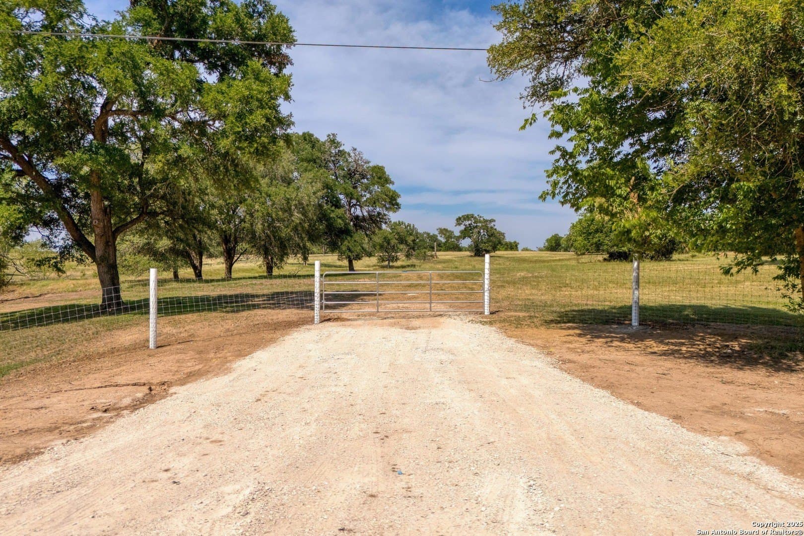10 acres in Bastrop County - photo 2