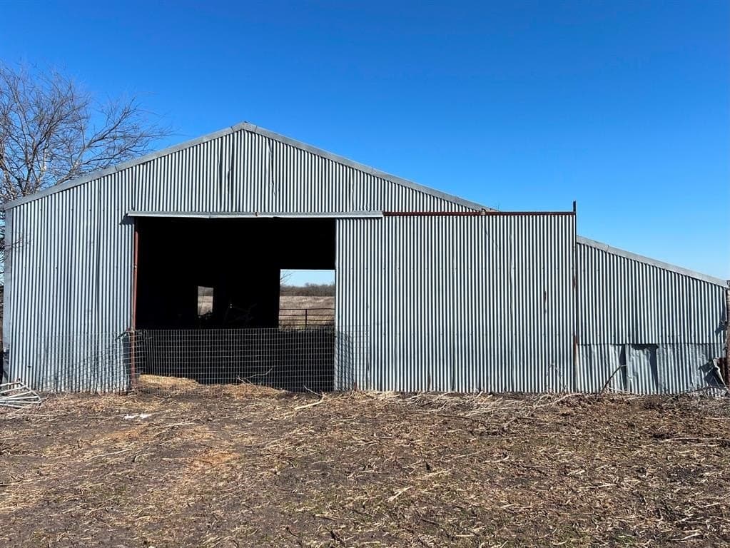 214.61 acres in Kaufman County - photo 17