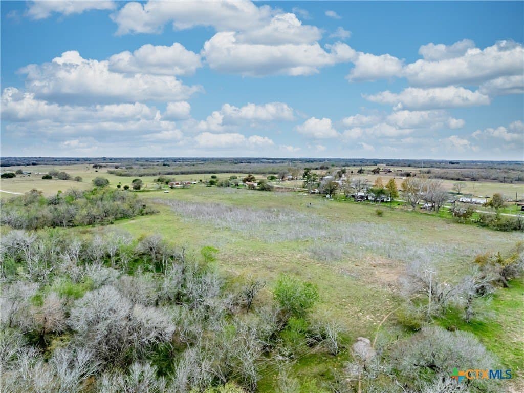 24.7 acres in Gonzales County - photo 33