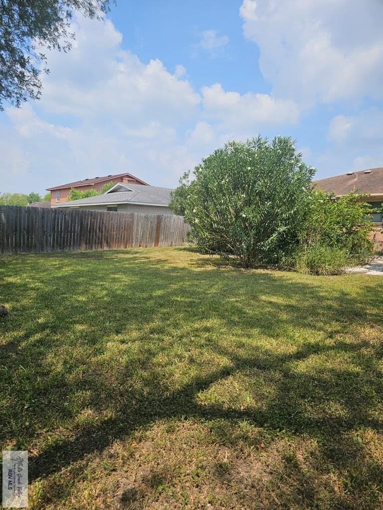5,998 acres in CAMERON County - photo 42