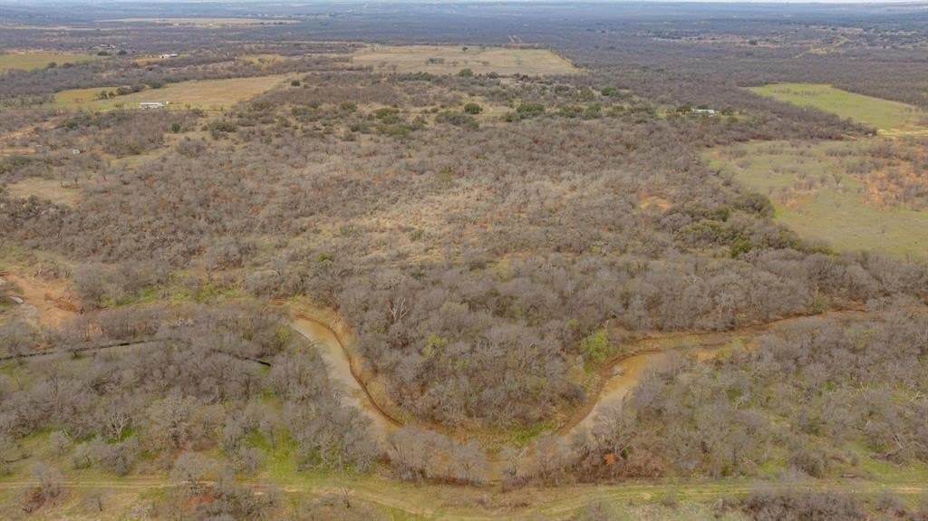 35.95 acres in Stephens County - photo 7