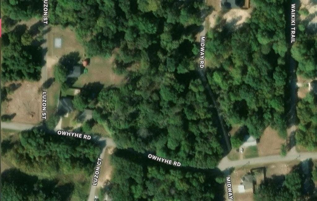 0.81 acres in Henderson County - photo 3