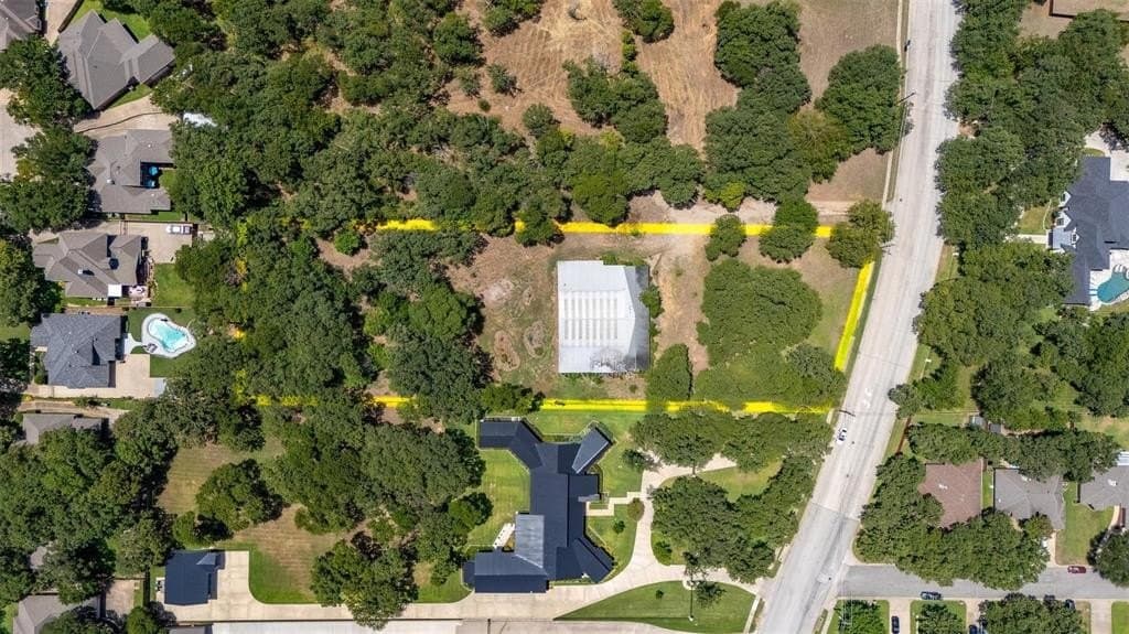 1.91 acres in Tarrant County - photo 8